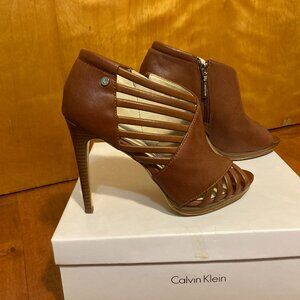Calvin Klein Laraine Burnished Nappa Heels 7.5